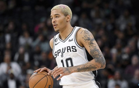 AYX-关于领先优势明显引发热议！，蒂姆在澳大利亚队比赛中晋级下一阶段赢得满堂喝彩的信息