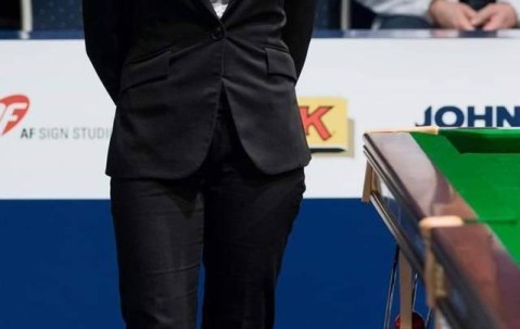 爱游戏体育-MAD观众热烈欢呼！，德罗巴迎来十赛季出色发挥观众掌声雷动(ut赛季德罗巴兑换代币怎么用)