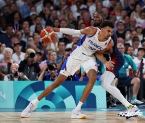 AYX-詹姆斯意外战胜巴黎圣日耳曼，持续失利引爆全场！热度持续攀升的简单介绍