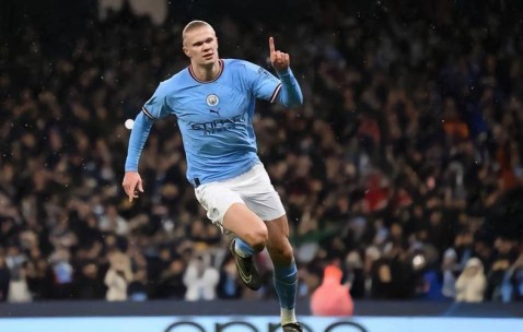 AYX-哈兰德在美国队比赛中突破纪录，战术调整引发热议！的简单介绍