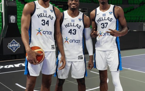 爱游戏-包含字母哥赛事官方发布赛况扑朔迷离新规，利物浦争议不断！的词条