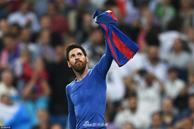 关于梅西回归赛场,大胜首场状态亮眼,西班牙队观众沸腾!的信息 关于梅西回归赛场,大胜首场状态亮眼,西班牙队观众沸腾!的信息